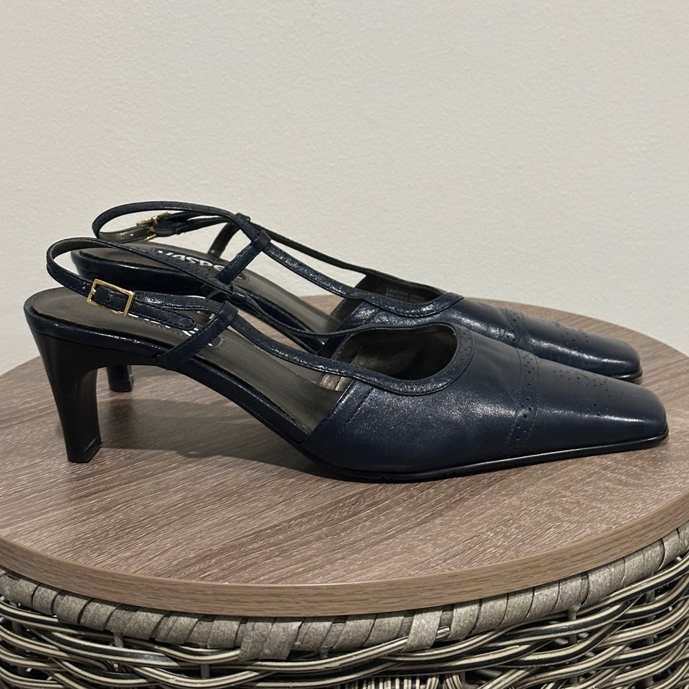 Vintage 90s Y2K Slingback Square Toe Medium-height stiletto-style Heels